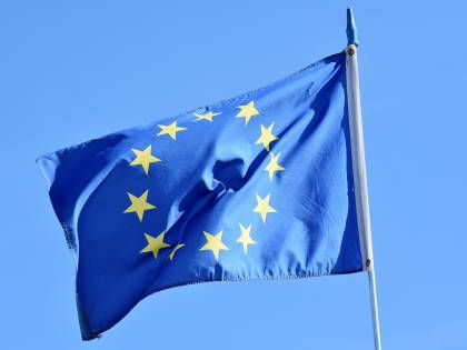Utopia ed errori. Ecco la storia dell'euro e della sua genesi (molto travagliata)