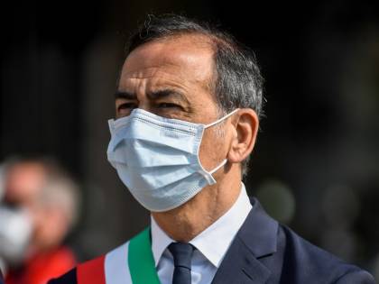 Sala prende tempo (col Pd): "Campagna lampo e low cost"