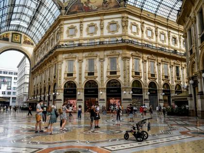 Arriva la resa al Comune dei ristoranti in Galleria: "Chiusi fino a settembre"