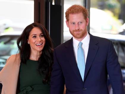 "Deve smettere di seguire mia moglie". Il principe Harry "fuori di testa"