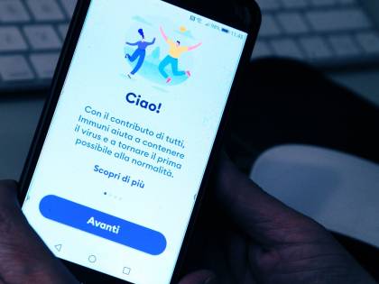 Così l'App Immuni rileva 1 caso su 100. E l'Italia del Covid è sempre zona gialla