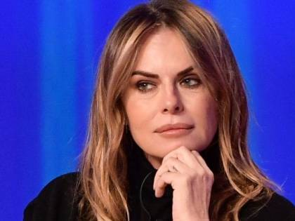 “In tv? Ero imbottita di farmaci”. E le rivelazioni choc di Paola Perego