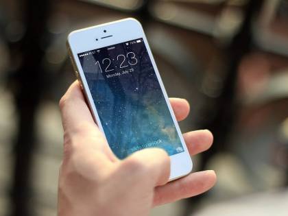 Come ingannare i social che ci invadono