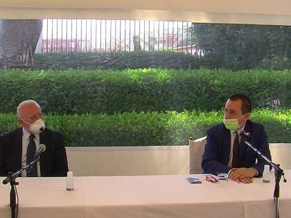 Renziani a sostegno del governatore De Luca