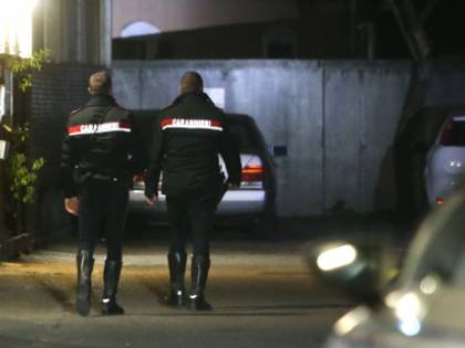 Militare pestato da 8 stranieri. Gli negano 30 euro di indennità