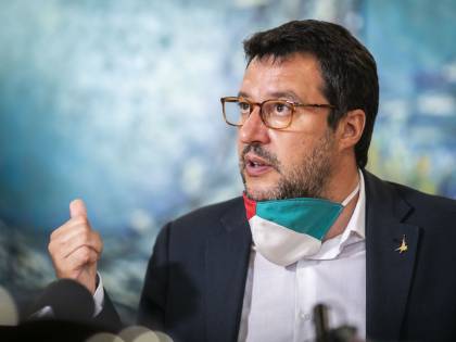 I decreti sicurezza dividono anche Pd e M5s