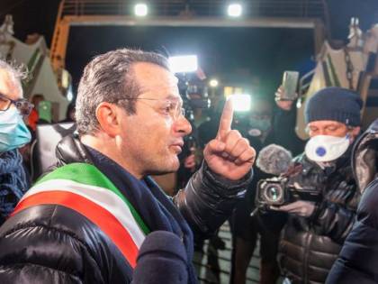 Ira De Luca su Bonafede "Ora vuole processarmi"