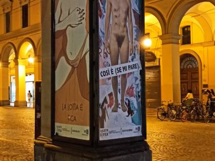 L'installazione choc a Bologna