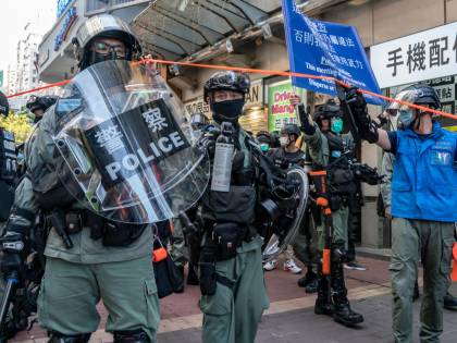 Il pugno duro di Pechino si abbatte su Hong Kong. La fine delle libertà civili
