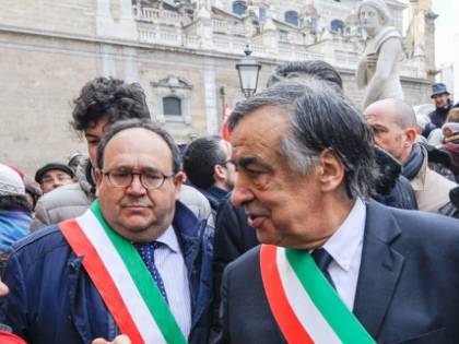 "Da lui imparo cosa non essere". La fine dell'"amico" delle Ong