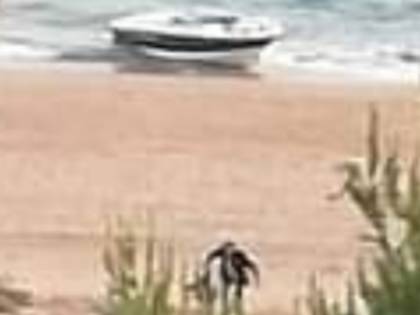 I migranti arrivano in motoscafo: iniziano gli "sbarchi di lusso"