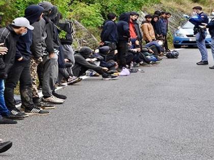 La Regione Liguria chiude ai migranti: "Niente posti, ci sono altre priorità"