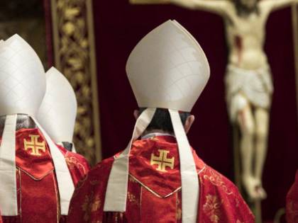 La "partita" decisiva per la Chiesa: chi può succedere al Papa