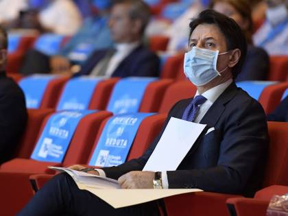 Niente condono e nuove tasse. Il "rilancio" secondo il governo