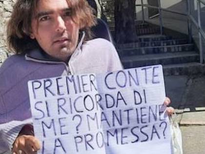 "Conte non mantiene le promesse: mi ha invitato, poi è scomparso"
