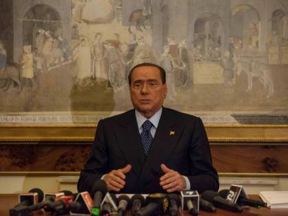 Venezuela, Berlusconi attacca Maduro: "Calpesta i diritti umani"