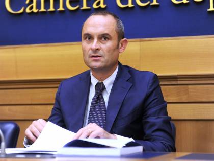 Nuovo siluro per il governo: voto segreto sulla direttiva Ue