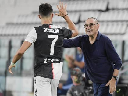 Cadute, vittorie e duelli. Così Sarri si è preso lo scudetto