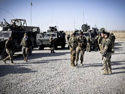 Afghanistan, la richiesta di FdI: "Salviamo interpreti che affiancano i nostri militari"