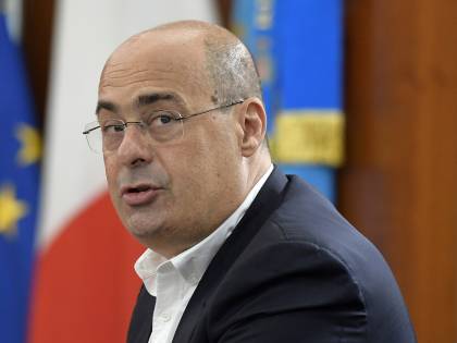 Il Pd ora sfida i 5 Stelle, Zingaretti: "Dico Sì al referendum Ma ora legge elettorale"
