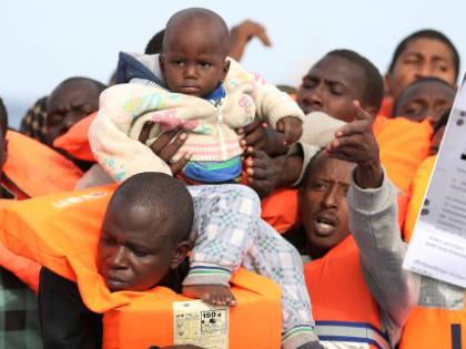 "Italia fuori dall'emergenza". Berlino ci rimanda i migranti