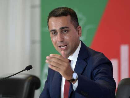 Ira M5s: dove andiamo? E Di Maio parla d'altro per nascondere i guai