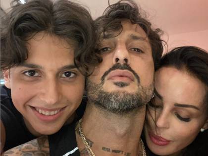 Carlos Corona compie 18 anni. Una festa senza papà Fabrizio