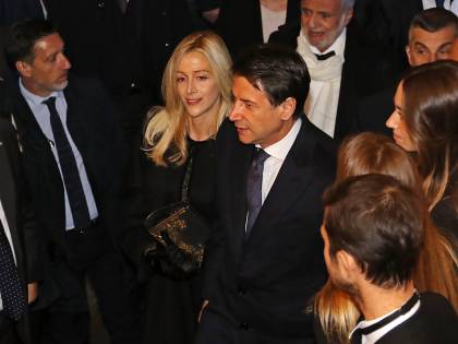 "Adesso ci dica chi l'ha scritta" C'è un'altra pugnalata per Conte