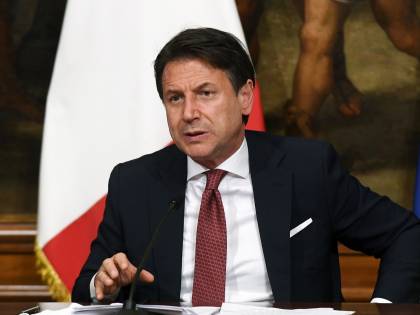 Arriva la tempesta perfetta. "Ora Conte riferisca in Aula"