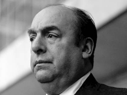 Il "Delitto Neruda" è ancora un thriller di genere politico