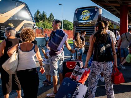 In 24 ore 1210 i positivi: "Molti turisti di ritorno"