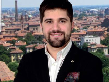 Sesso e droga, chi è l'ex candidato nell'inchiesta su "Villa inferno"