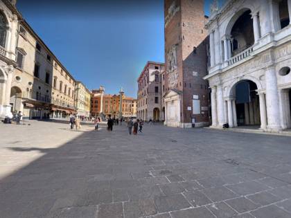 "Via i kebab dalla città, non in linea con il bello" Scoppia il caso a Vicenza