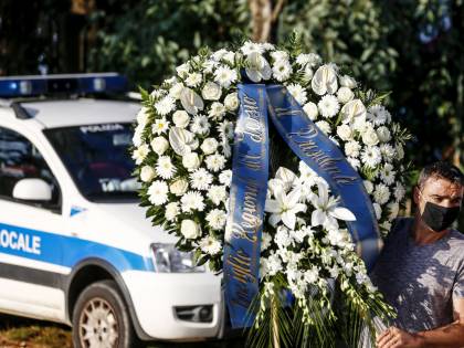 I funerali di Willy al campo sportivo di Paliano