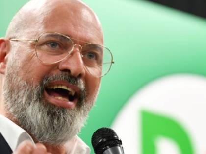 Bonaccini scippa il Pd a Zinga? "Perché rischia il grande flop"