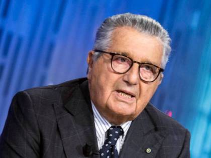 La rivelazione di De Benedetti: "L'Ue non farà tornare Salvini al governo"