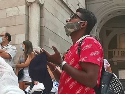 La devozione degli immigrati a San Gennaro
