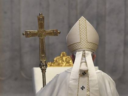 C'è una lobby gay in Vaticano? Così preme su papa Francesco