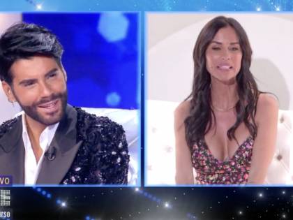 "Non hai pagato e mi hai bloccato", "Mi devi 600 euro". Federico Fashion Style finisce sotto accusa