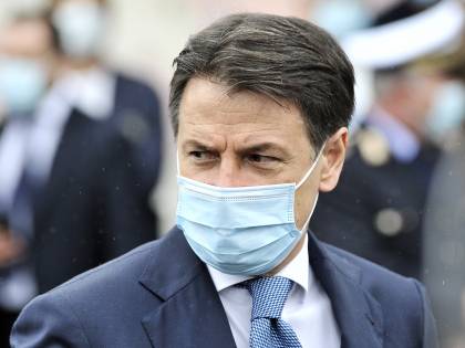 Niente prestito di Stato? Scatta la segnalazione. L'imprenditore avvisa: "Farò causa al premier"