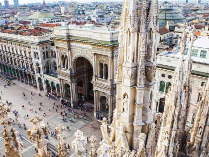 "Fly to Milano" per le festività fra cultura e shopping: gratis la terza notte in albergo