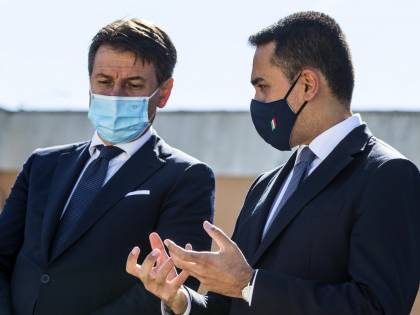 Italiani bloccati nel Regno Unito. L'ira della Lega: "Di Maio cosa fa?"