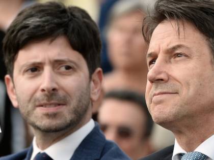 'Governo trascinato in Tribunale'. Scoppia il caso sul piano anti-Covid