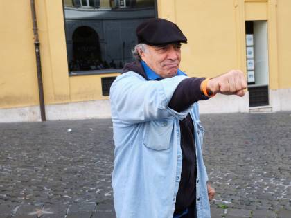 Montesano fermato a Roma. "Questo è sequestro di persona"