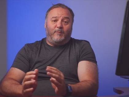 Spagna, re del porno organizza un'orgia. Multato per violazione del distanziamento