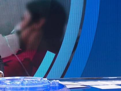 "Ho un sospetto sui nuovi casi". Così Vespa imbarazza il governo