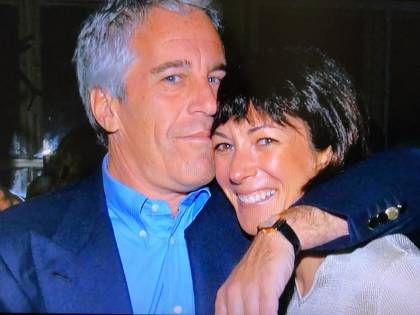 Desecretata la falsa testimonianza della Maxwell su Epstein
