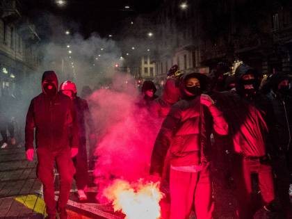 "Violenti? Stranieri, giovani e disagiati"