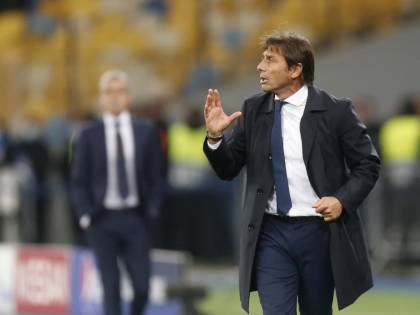 Miracolo a... Milano. Se Conte impara da Pioli a comandare col fioretto