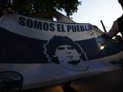 Paura per Maradona: operato d'urgenza alla testa